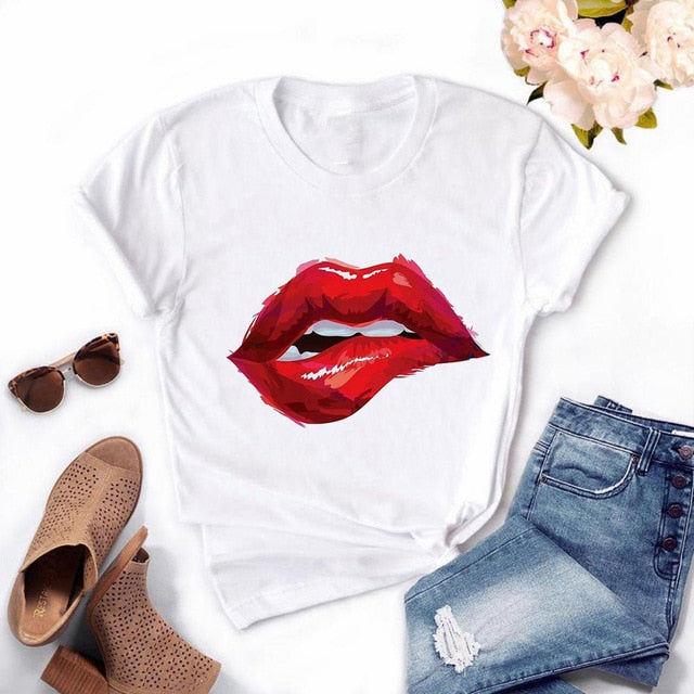 T-shirt femme manches courtes avec le dessin des lèvres