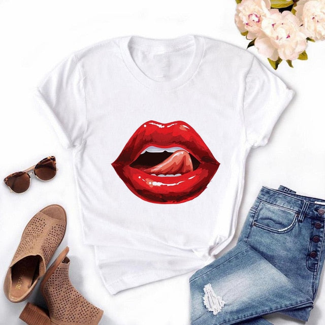 T-shirt femme manches courtes avec le dessin des lèvres