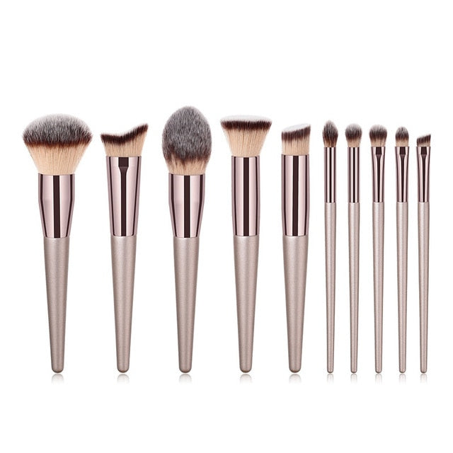 Assortiment de pinceaux à maquillage