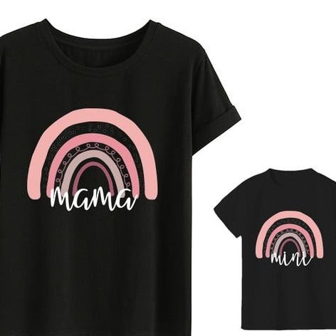 T-shirt avec arc-en-ciel set mère-fille